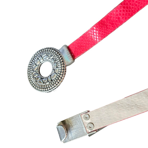 Ellen Tracy Red Silver Patent Leather Western boho Concho hook skinny belt S main image 6